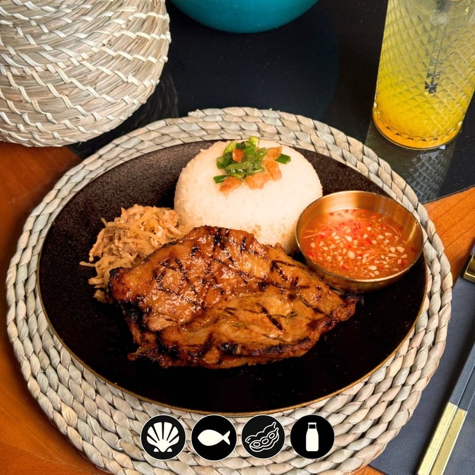 Delicious Broken Rice Dishes